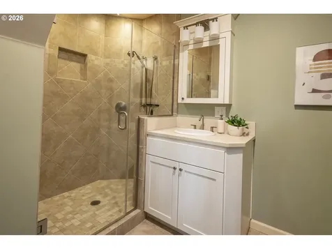 6038 NE 29th Avenue Portland OR 97211