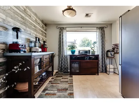 832 Fremont Avenue Eugene OR 97404