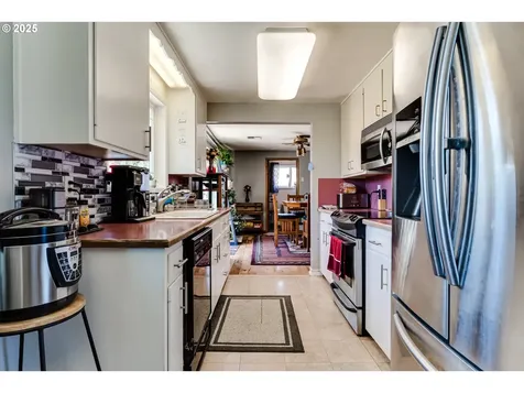 832 Fremont Avenue Eugene OR 97404