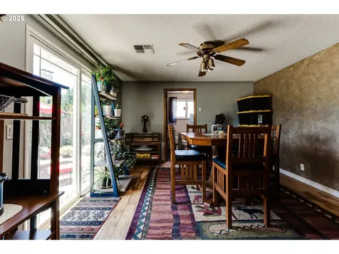 832 Fremont Avenue Eugene OR 97404