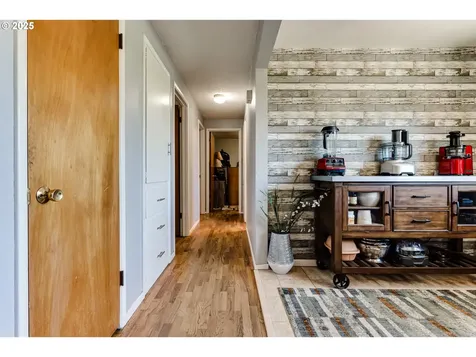 832 Fremont Avenue Eugene OR 97404