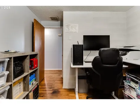 832 Fremont Avenue Eugene OR 97404