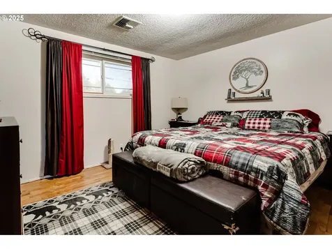 832 Fremont Avenue Eugene OR 97404