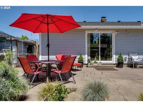 832 Fremont Avenue Eugene OR 97404