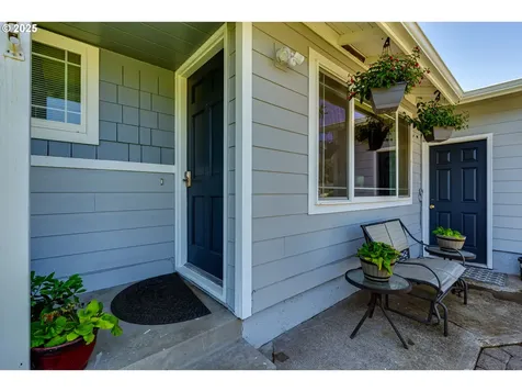 832 Fremont Avenue Eugene OR 97404