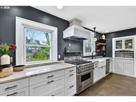 2705 NE 40th Avenue Portland OR 97212