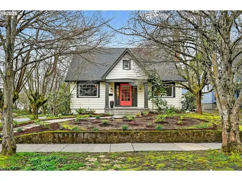 2705 NE 40th Avenue Portland OR 97212