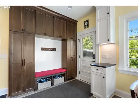 3441 E Burnside Street Portland OR 97214