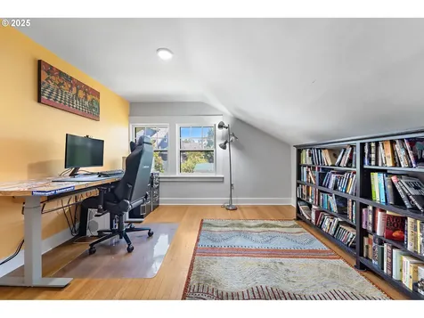 3441 E Burnside Street Portland OR 97214