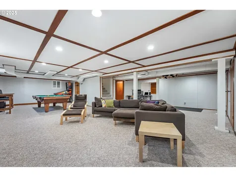 3441 E Burnside Street Portland OR 97214