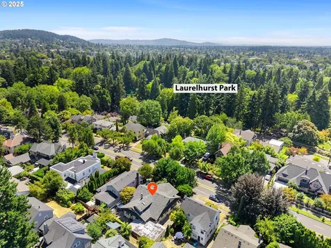 3441 E Burnside Street Portland OR 97214