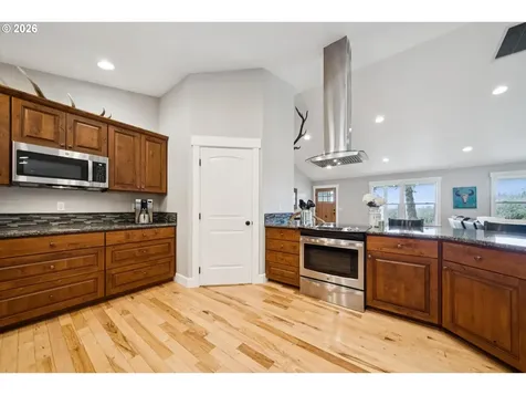 14980 S Teasel Creek Road Molalla OR 97038