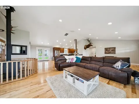 14980 S Teasel Creek Road Molalla OR 97038