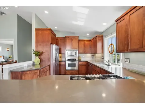 18525 NE Marine Drive Portland OR 97230