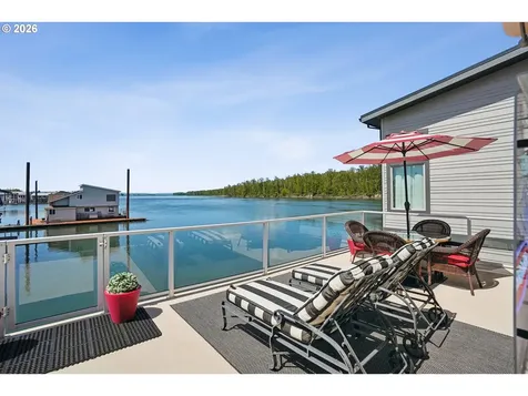 18525 NE Marine Drive Portland OR 97230