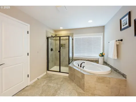 17007 NW Reuben Lane Portland OR 97229