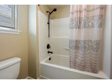17007 NW Reuben Lane Portland OR 97229