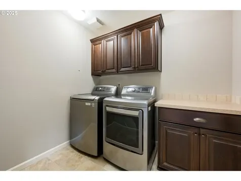 17007 NW Reuben Lane Portland OR 97229