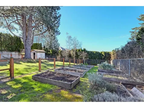 7607 SE 112th Avenue Portland OR 97266