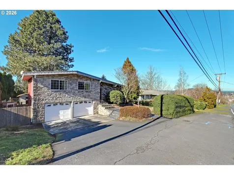 7607 SE 112th Avenue Portland OR 97266