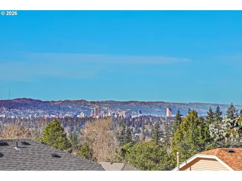 7607 SE 112th Avenue Portland OR 97266