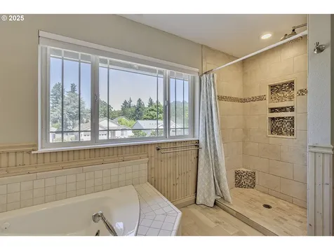 7138 SE Drake Street Hillsboro OR 97123