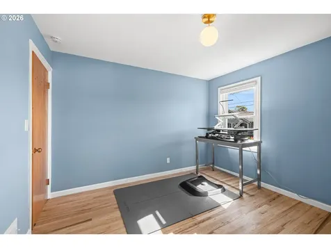 1326 SE 49th Avenue Portland OR 97215