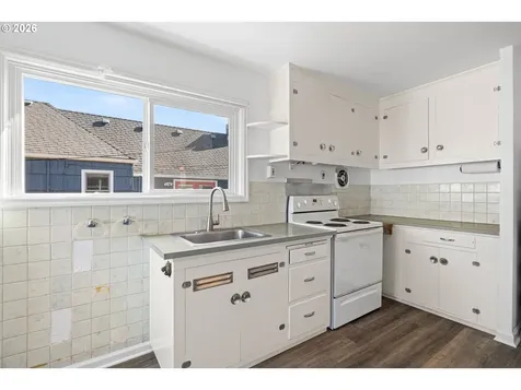 1326 SE 49th Avenue Portland OR 97215