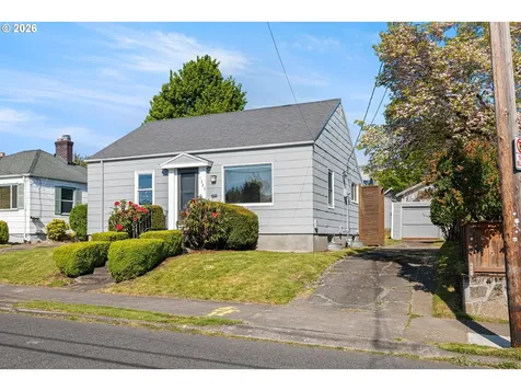 1326 SE 49th Avenue Portland OR 97215