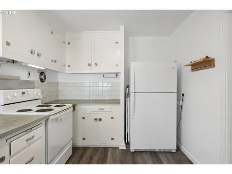1326 SE 49th Avenue Portland OR 97215