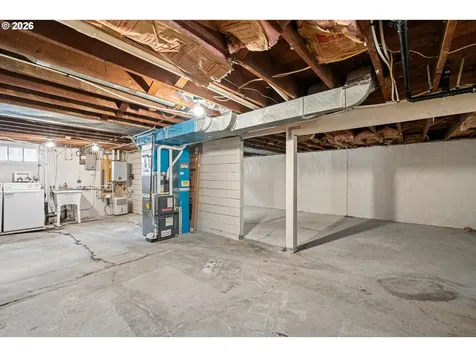 1326 SE 49th Avenue Portland OR 97215