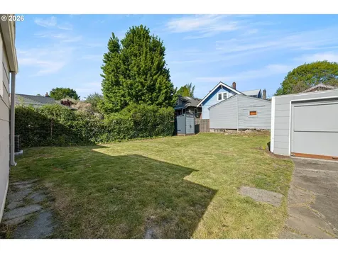 1326 SE 49th Avenue Portland OR 97215