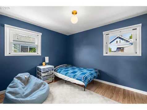 1326 SE 49th Avenue Portland OR 97215