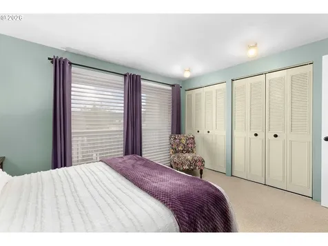 17 NW Mountain View Drive Roseburg OR 97471