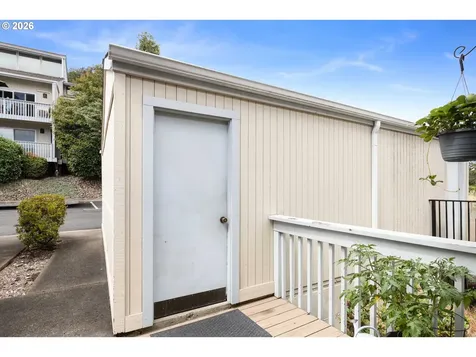 17 NW Mountain View Drive Roseburg OR 97471
