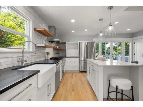 1982 SE 30th Avenue Portland OR 97214