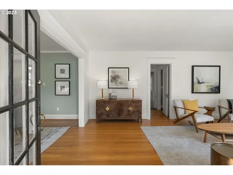 1982 SE 30th Avenue Portland OR 97214
