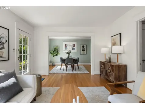 1982 SE 30th Avenue Portland OR 97214