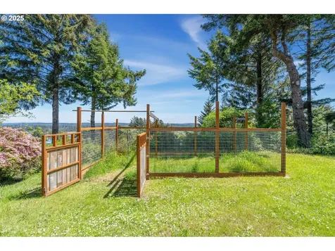 90252 Knob Noster Lane Coos Bay OR 97420
