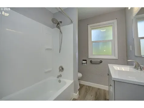 3920 E 18th Street Vancouver WA 98661