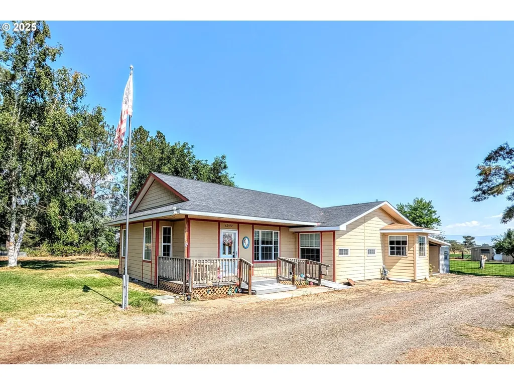 62077 Evergreen Road La Grande OR 97850