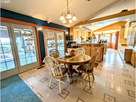 62077 Evergreen Road La Grande OR 97850