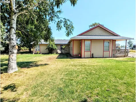 62077 Evergreen Road La Grande OR 97850