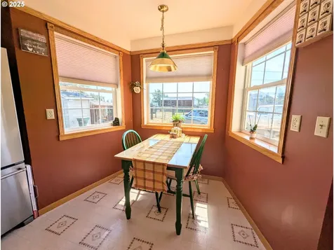 62077 Evergreen Road La Grande OR 97850