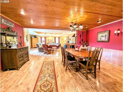62077 Evergreen Road La Grande OR 97850