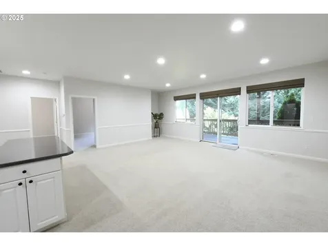 3110 SW Dickinson Street Portland OR 97219