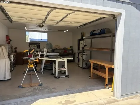 122 Grassy Lane Roseburg OR 97470