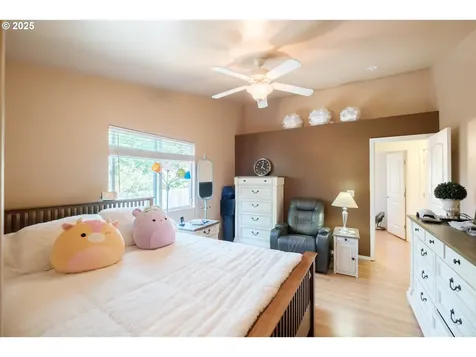 1239 46th Court Sweet Home OR 97386