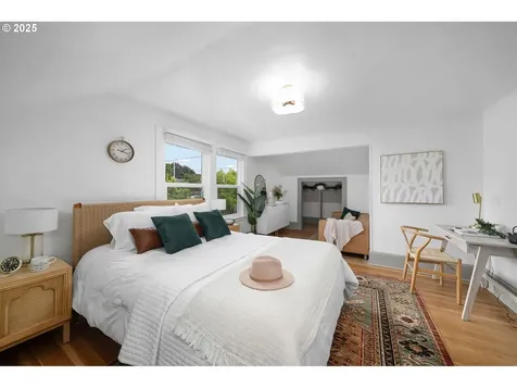 7042 N Congress Avenue Portland OR 97217