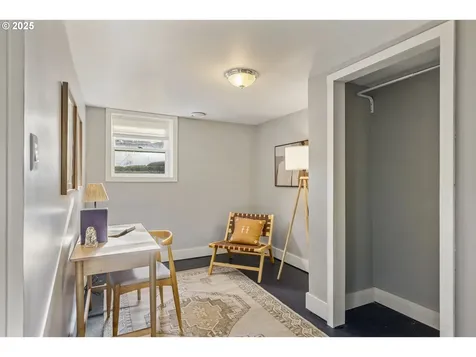 7128 N Leonard Street Portland OR 97203